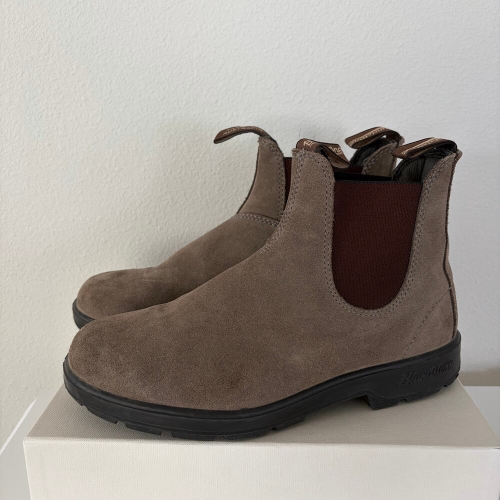 Blundstone Taupe Suede Chelsea Boots (AU 7.5) Unisex